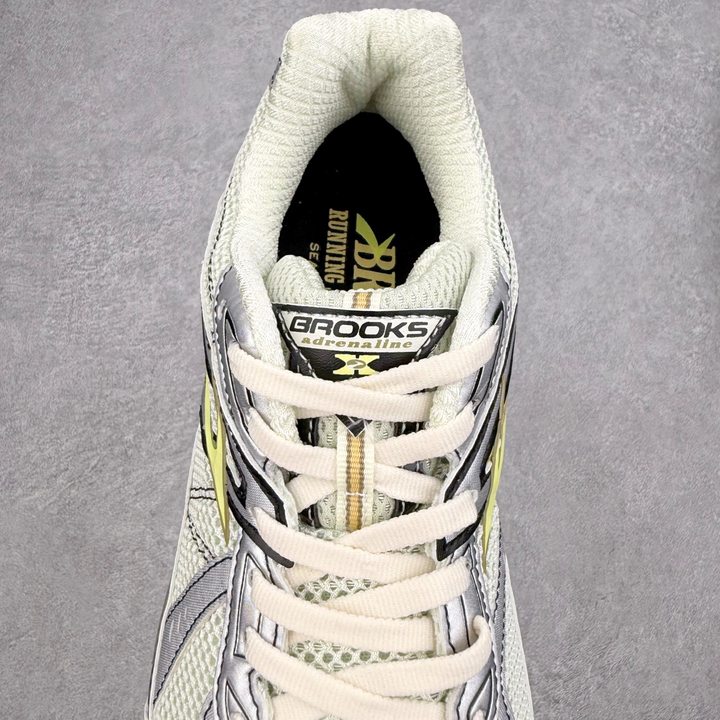 Brooks布鲁克斯 Adrenaline GTS 10 舒适贴合 跑步鞋 男女同款 Brooks 四大