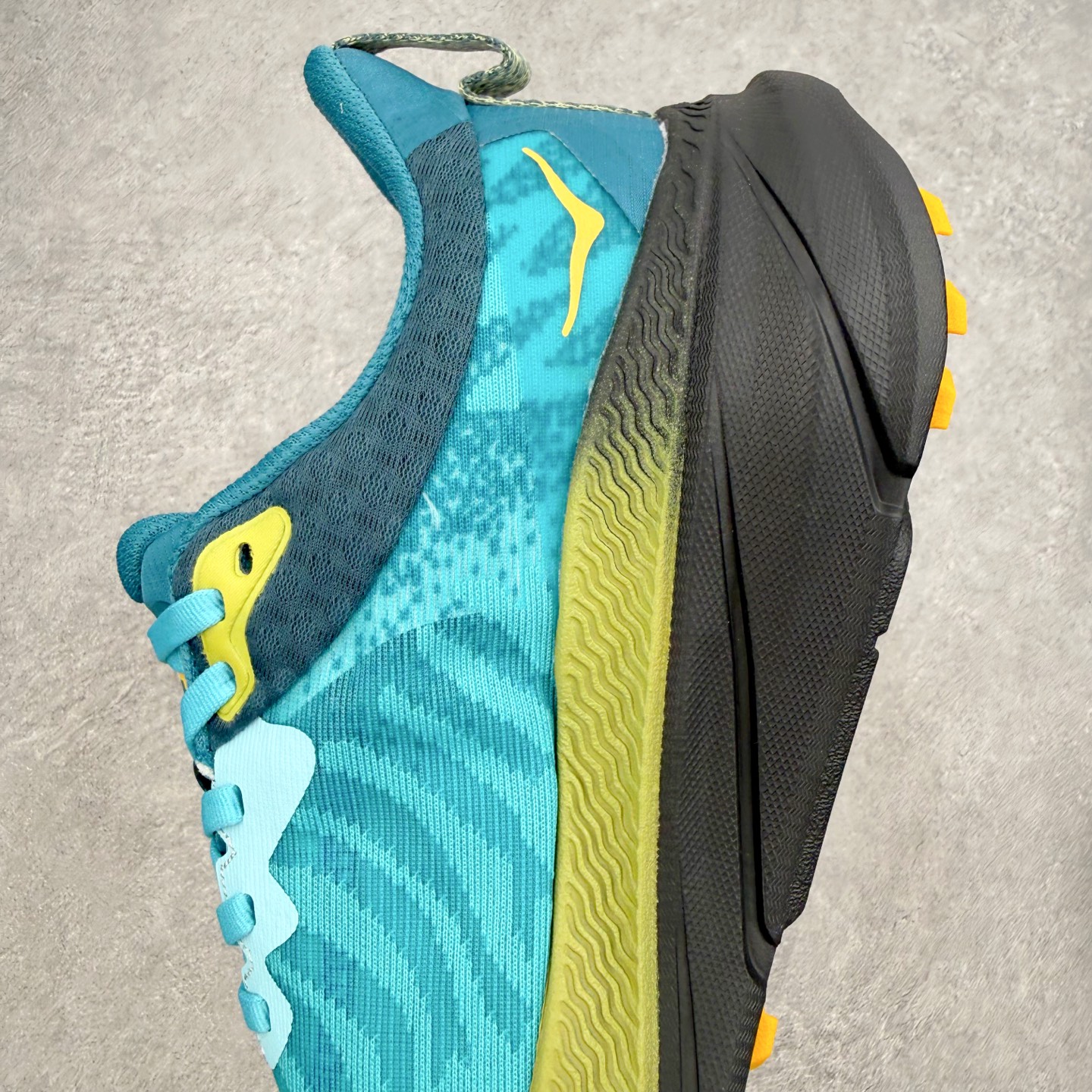 HOKA ONE ONE Challenger ATR 7 挑战者七代轻便耐磨防滑跑步鞋 新一代Chal