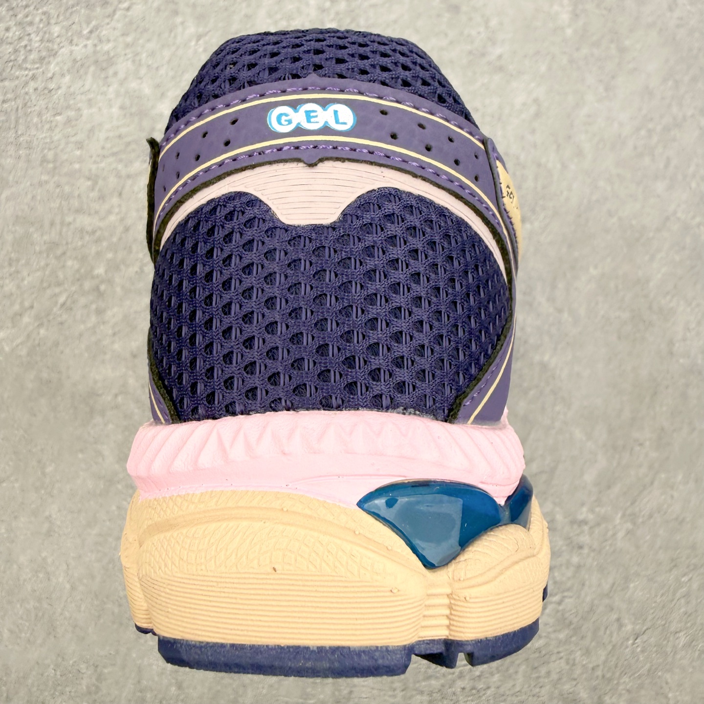 ASICS Gel-Cumulus 16 TG 联名款舒适 低帮跑步鞋 男女同款 男女同款 ASICS（