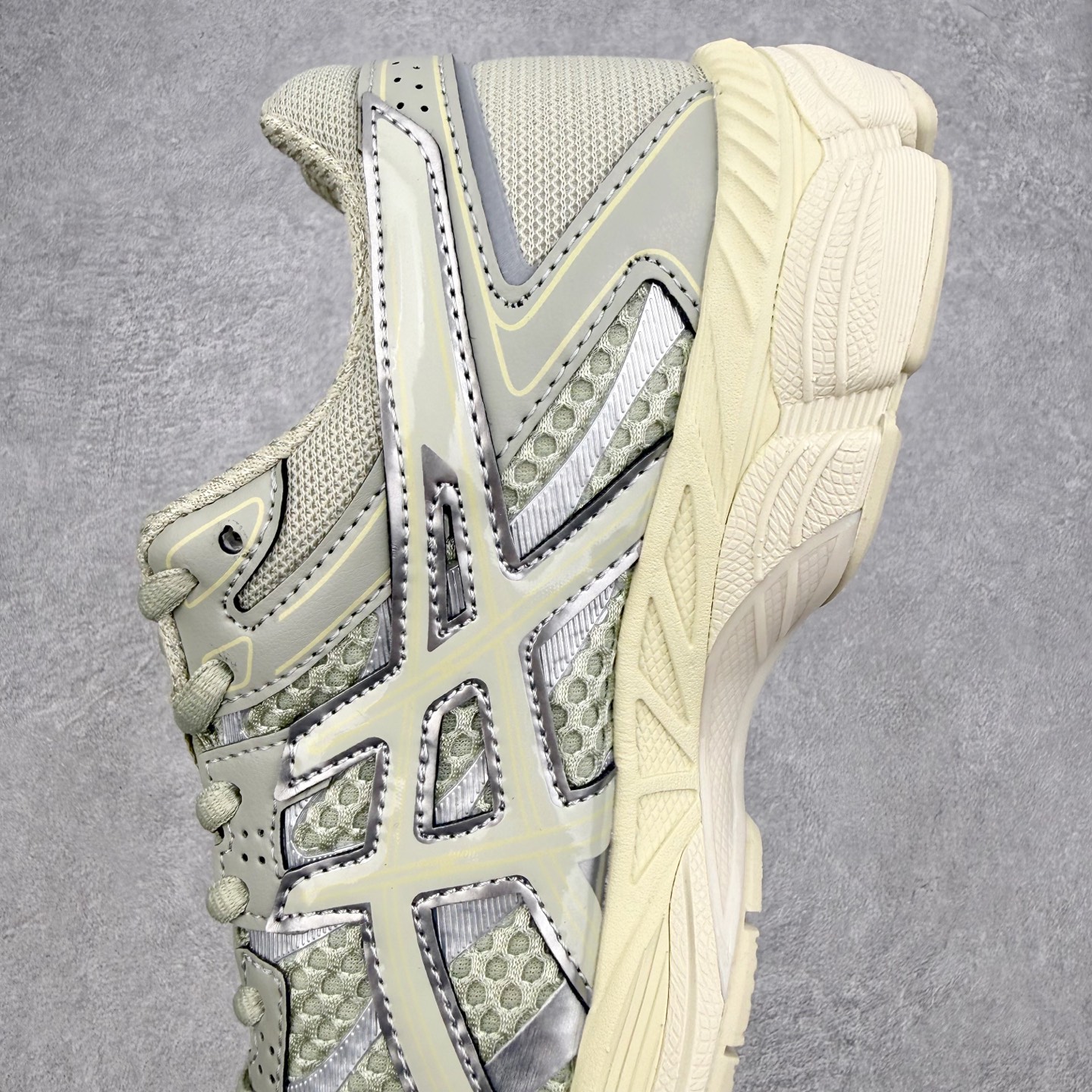 ASICS Gel-Cumulus 16 TG 联名款舒适 低帮跑步鞋 男女同款 男女同款 ASICS（