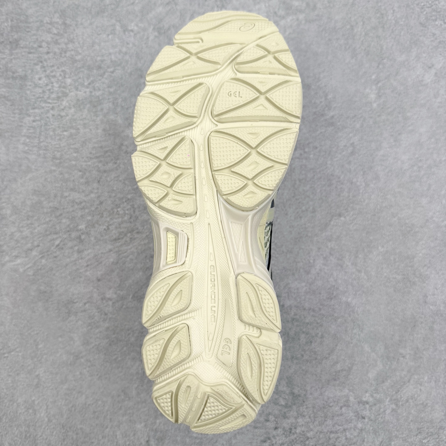 ASICS Gel-Cumulus 16 TG 联名款舒适 低帮跑步鞋 男女同款 男女同款 ASICS（