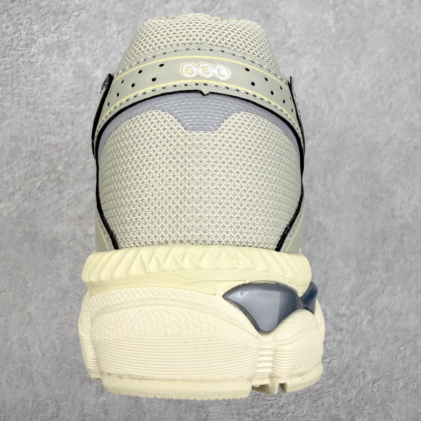 ASICS Gel-Cumulus 16 TG 联名款舒适 低帮跑步鞋 男女同款 男女同款 ASICS（
