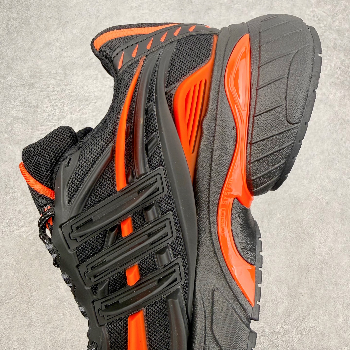 Pharrell x adidas Adistar Jellyfish 低帮水母复古风老爹鞋 Adist