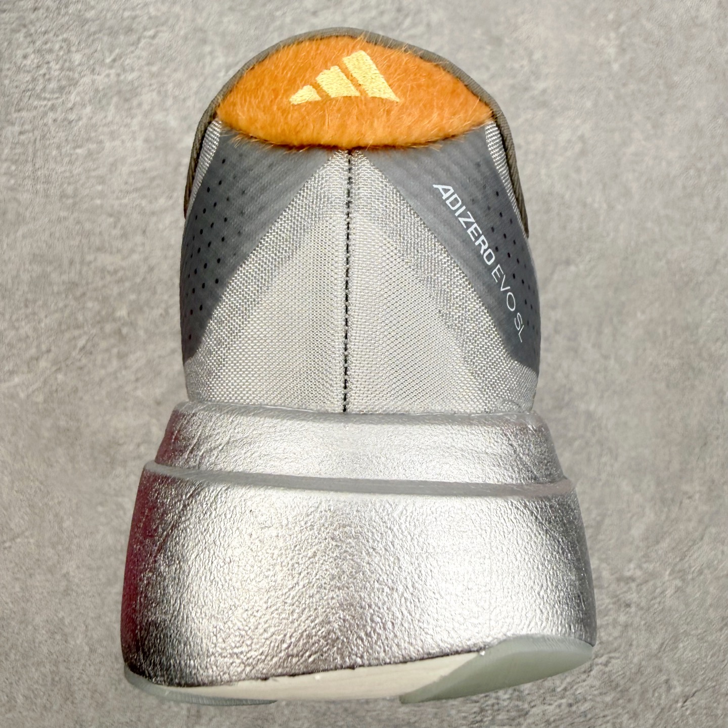 AD Adizero EVO SL M 马拉松竞速专业跑鞋 KK4310 CELERMESH针织网面非常
