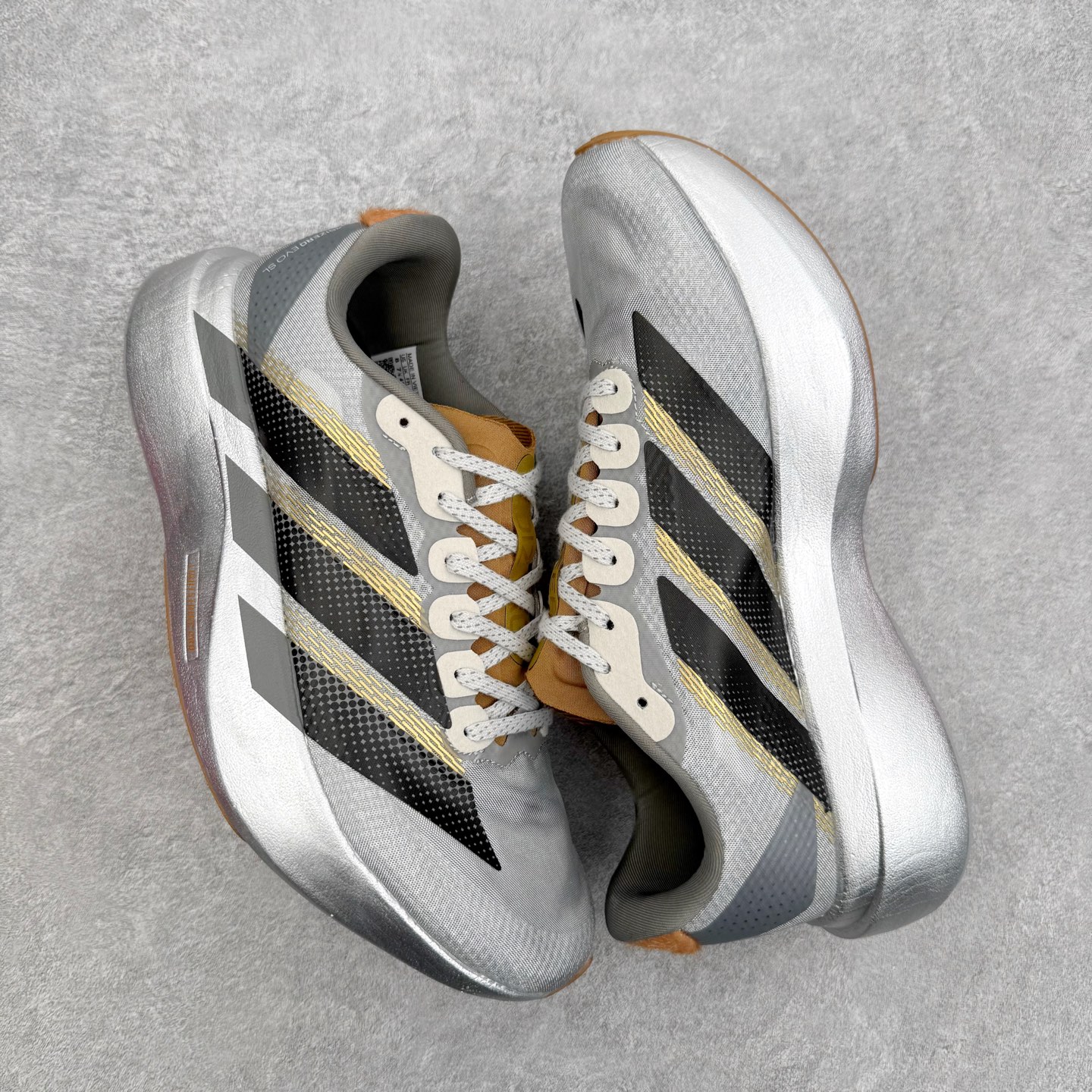AD Adizero EVO SL M 马拉松竞速专业跑鞋 KK4310 CELERMESH针织网面非常