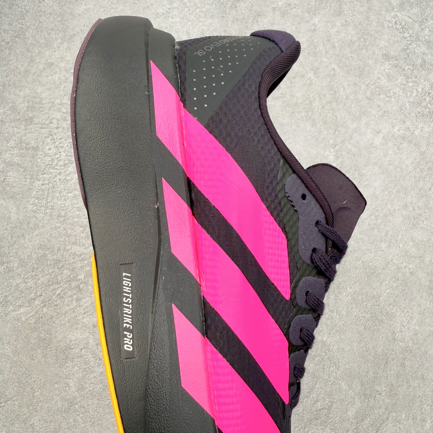 AD Adizero EVO SL M 马拉松竞速专业跑鞋 KI6931 CELERMESH针织网面非常