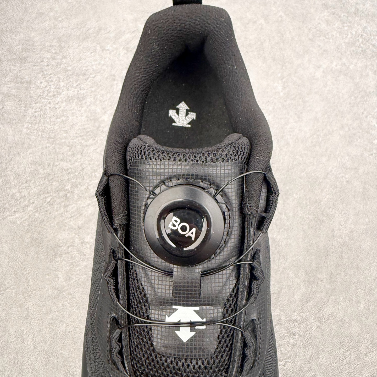 迪桑特DESCENTE TRAINING系列 CIRCUIT WIRE 2.0 BOA舒适贴合耐磨训练鞋