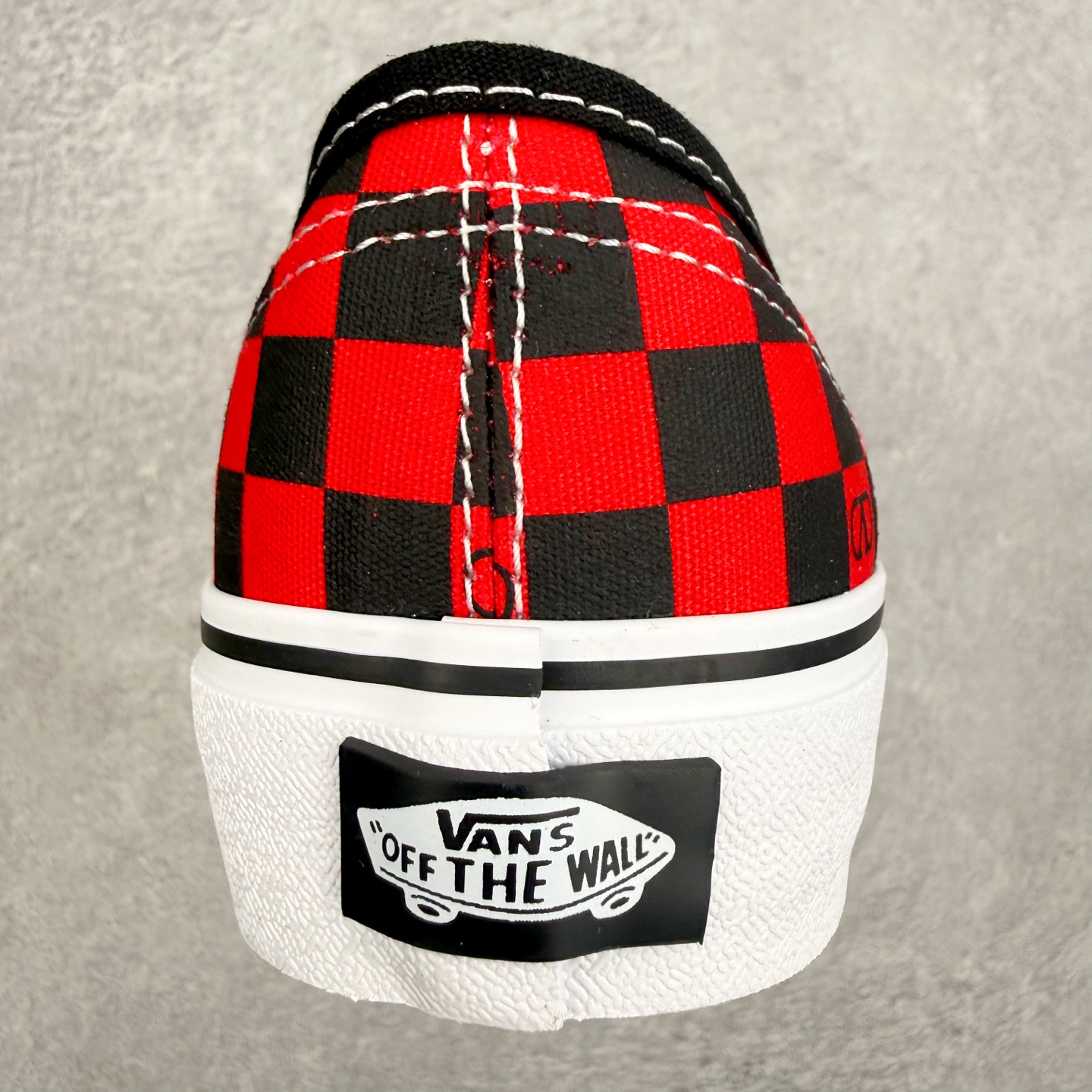 Valentino华伦天奴 x Vans 联名款红黑棋盘格 低帮休闲硫化帆布鞋此次Valentino ×