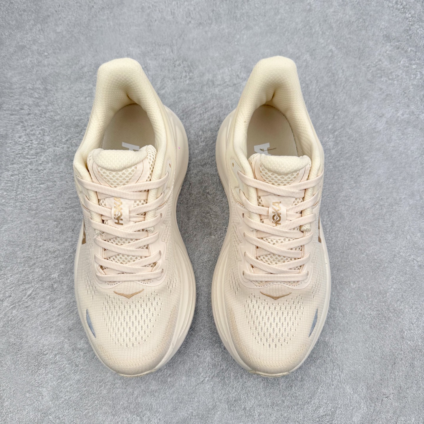 HOKA ONE ONE Bondi 9 WIDE 邦迪九代舒适防滑耐磨低帮休闲跑步鞋 HOKA ONE