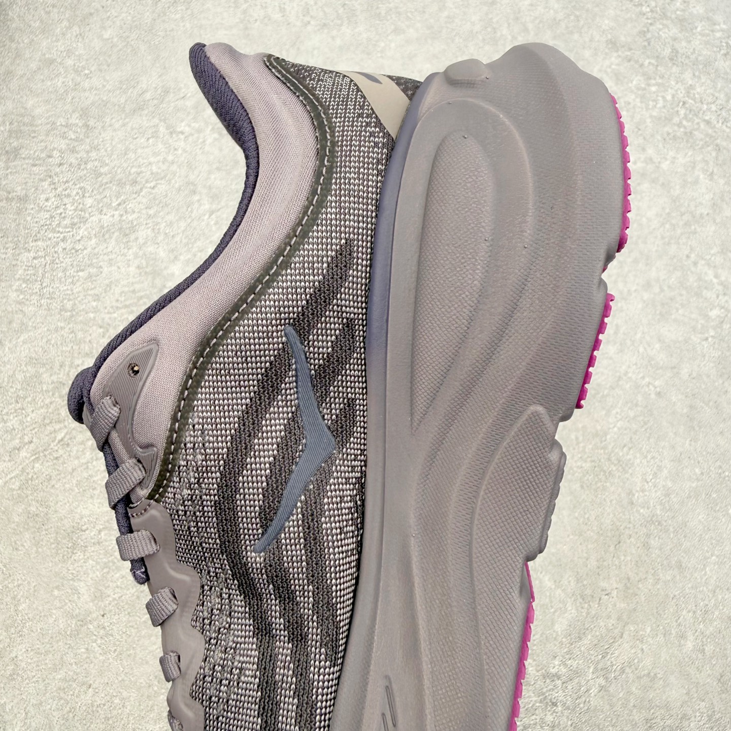 HOKA ONE ONE Bondi 9 WIDE 邦迪九代舒适防滑耐磨低帮休闲跑步鞋 HOKA ONE
