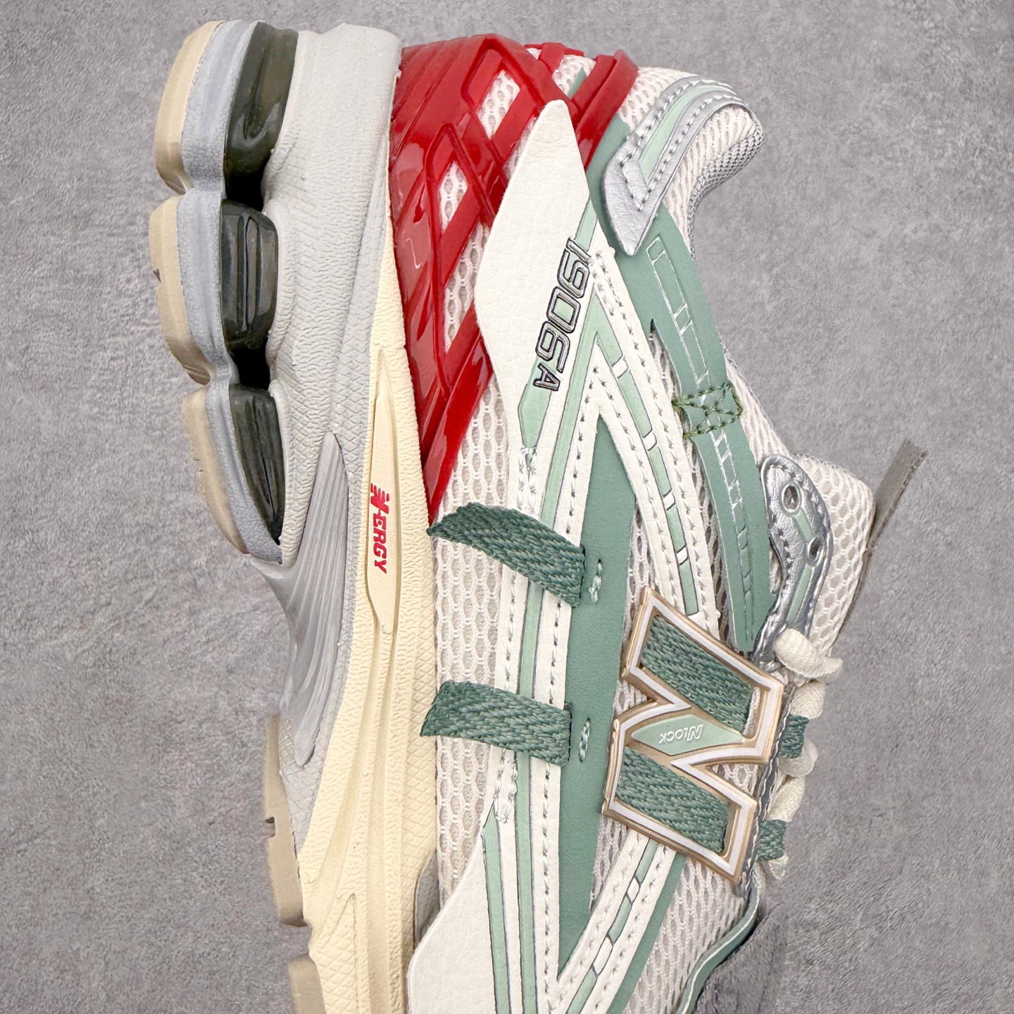 New Balance M1906R NB新百伦系列复古老爹风休闲运动慢跑鞋 日韩出口特供订单 全网最全