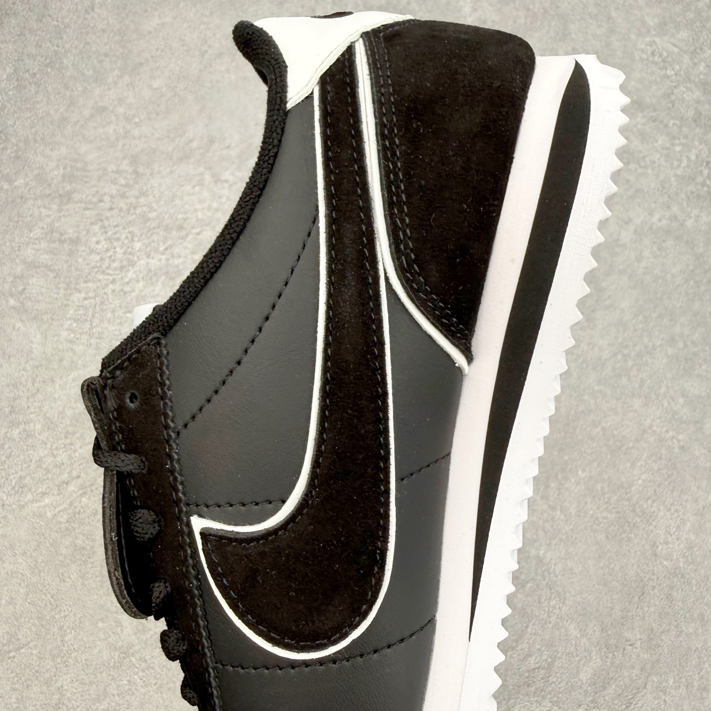 NK Classic Cortez Leather 阿甘复古初代皮革慢跑鞋 FQ2059-010 实体平