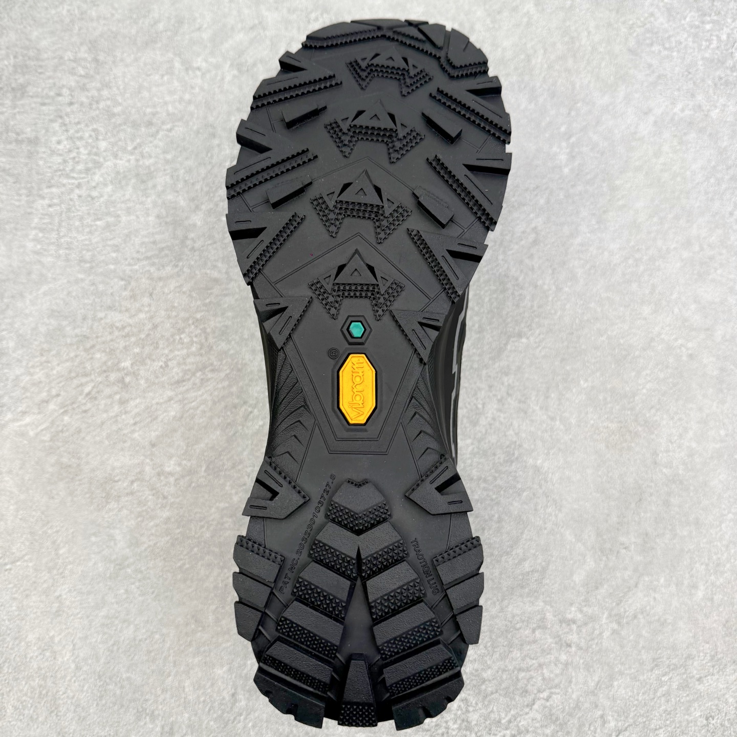 KAILAS 凯乐石远征4代 FLT 舒适简约经典登山 防滑耐磨防水低帮徒步鞋 KAILAS凯乐石品牌是