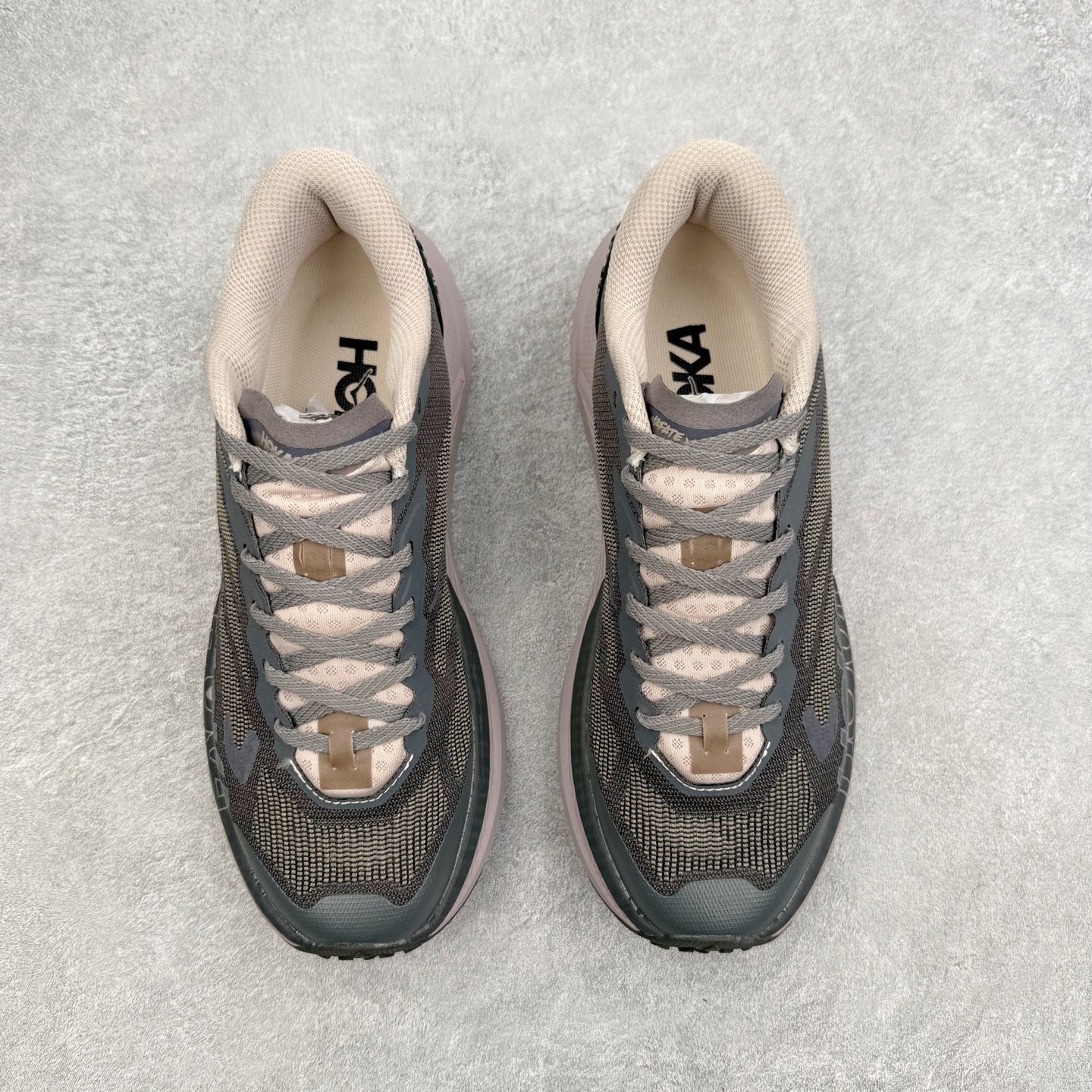 HOKA ONE ONE Mafate X 舒适轻盈低帮休闲越野跑步鞋 HOKA ONE ONE是来自美