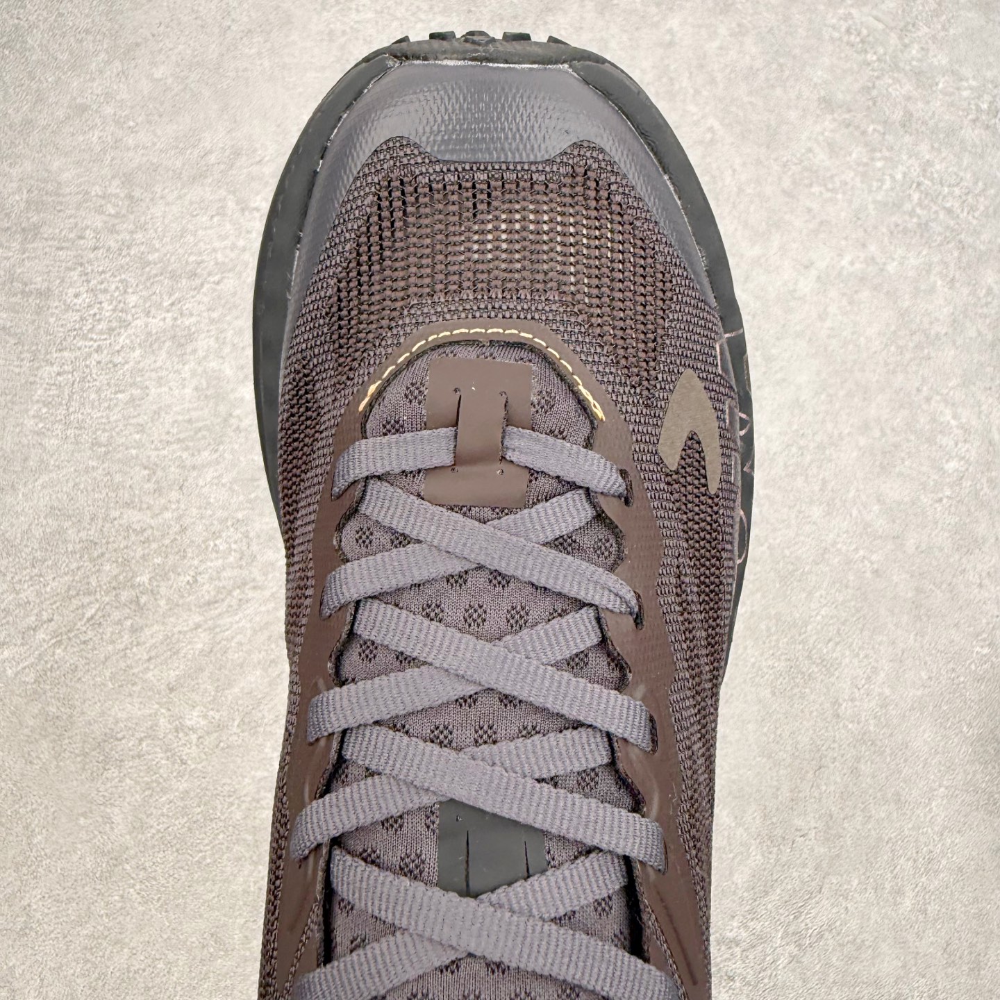 HOKA ONE ONE Mafate X 舒适轻盈低帮休闲越野跑步鞋 HOKA ONE ONE是来自美