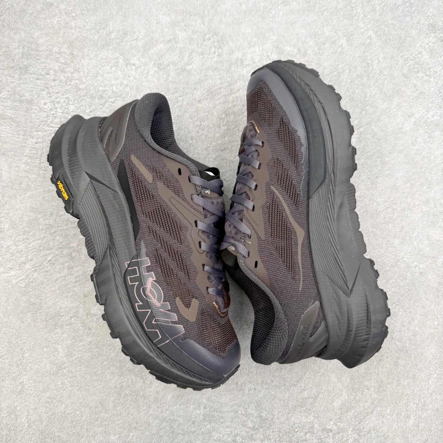 HOKA ONE ONE Mafate X 舒适轻盈低帮休闲越野跑步鞋 HOKA ONE ONE是来自美