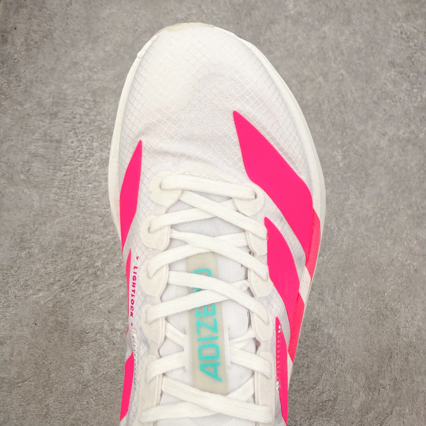 AD Adizero ADIOS 4 M 马拉松竞速专业跑鞋 KJ3873 CELERMESH针织网面非