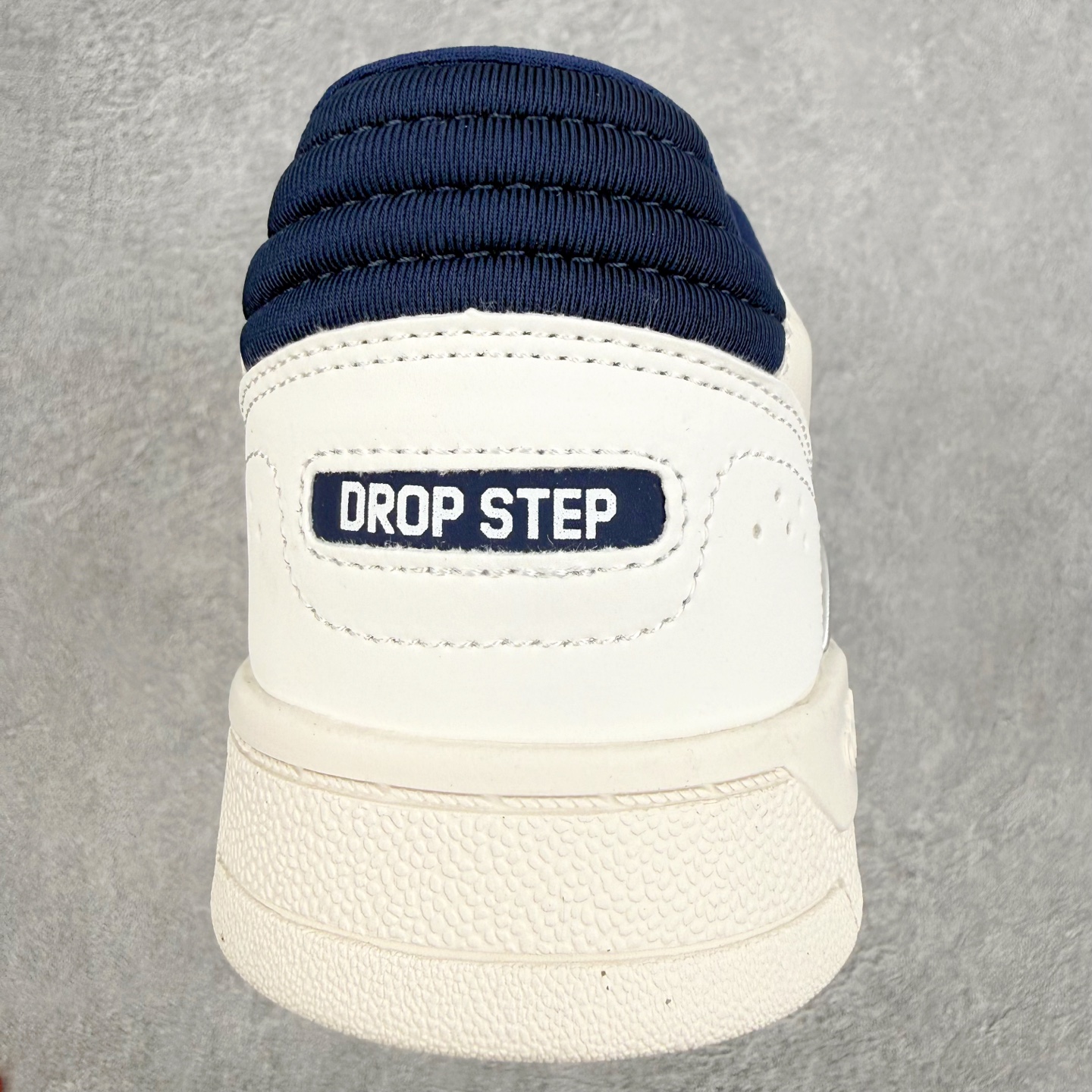 AD Originals DROP STEP Low 2.0 三叶草新款 低帮校园休闲运动板鞋 汇聚80