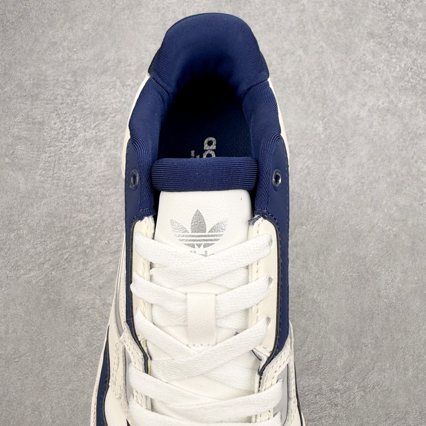 AD Originals DROP STEP Low 2.0 三叶草新款 低帮校园休闲运动板鞋 汇聚80