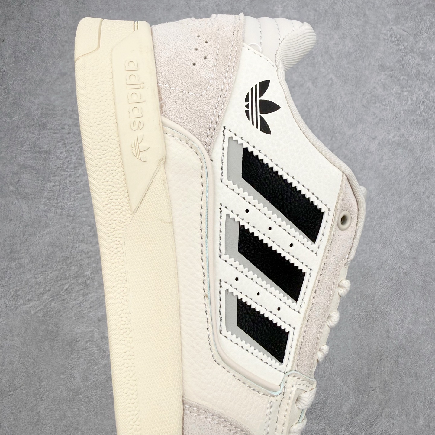 AD Originals DROP STEP Low 2.0 三叶草新款 低帮校园休闲运动板鞋 汇聚80
