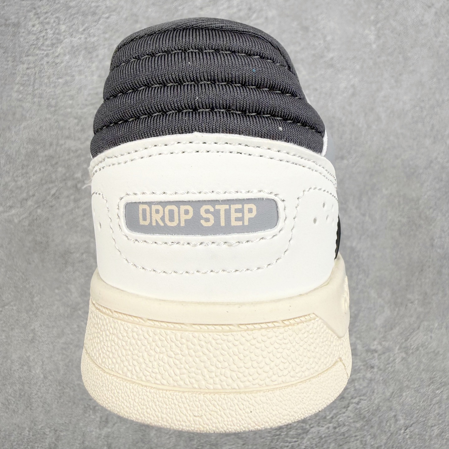 AD Originals DROP STEP Low 2.0 三叶草新款 低帮校园休闲运动板鞋 汇聚80