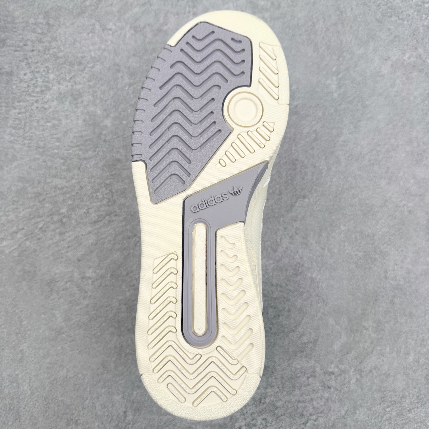 AD Originals DROP STEP Low 2.0 三叶草新款 低帮校园休闲运动板鞋 汇聚80