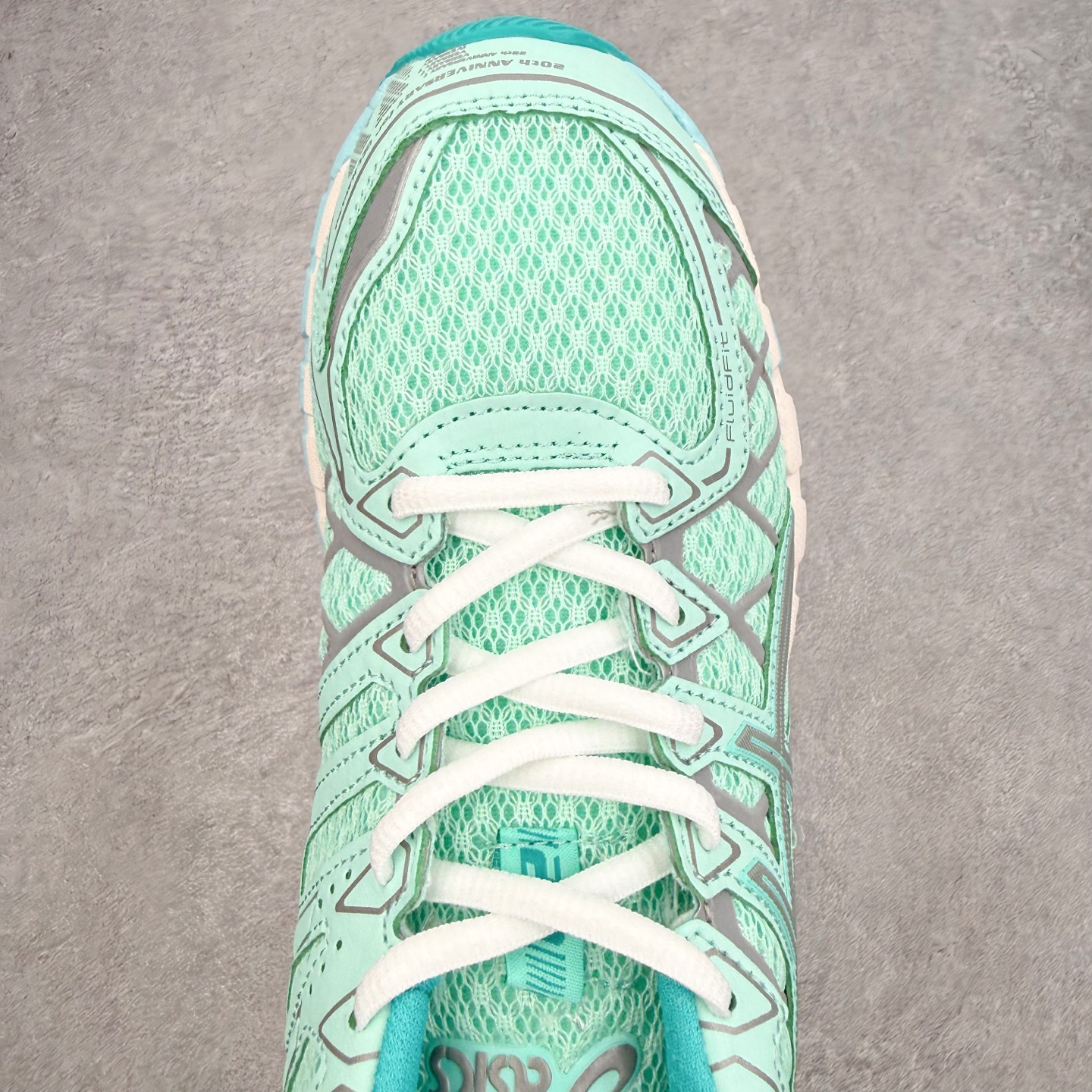 Asics Gel-kayano 20 亚瑟士舒适时尚低帮跑步鞋 GEL-KAYANO 20代问世于20