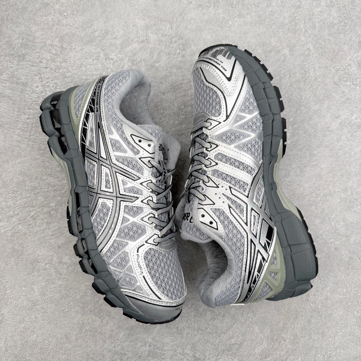 Asics Gel-kayano 20 亚瑟士舒适时尚低帮跑步鞋 GEL-KAYANO 20代问世于20
