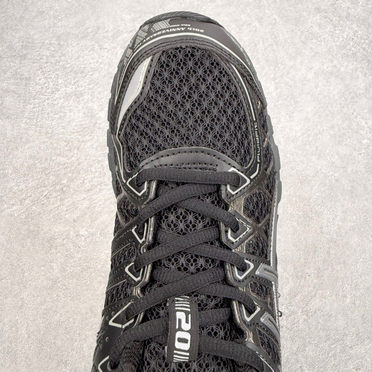 Asics Gel-kayano 20 亚瑟士舒适时尚低帮跑步鞋 GEL-KAYANO 20代问世于20