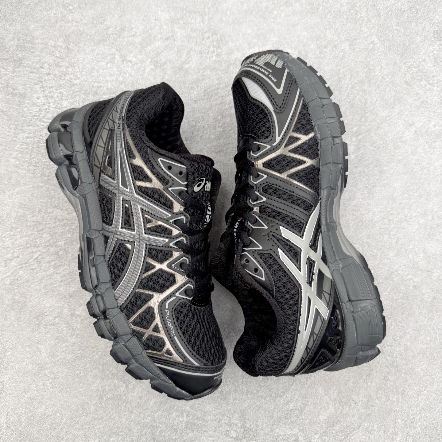Asics Gel-kayano 20 亚瑟士舒适时尚低帮跑步鞋 GEL-KAYANO 20代问世于20