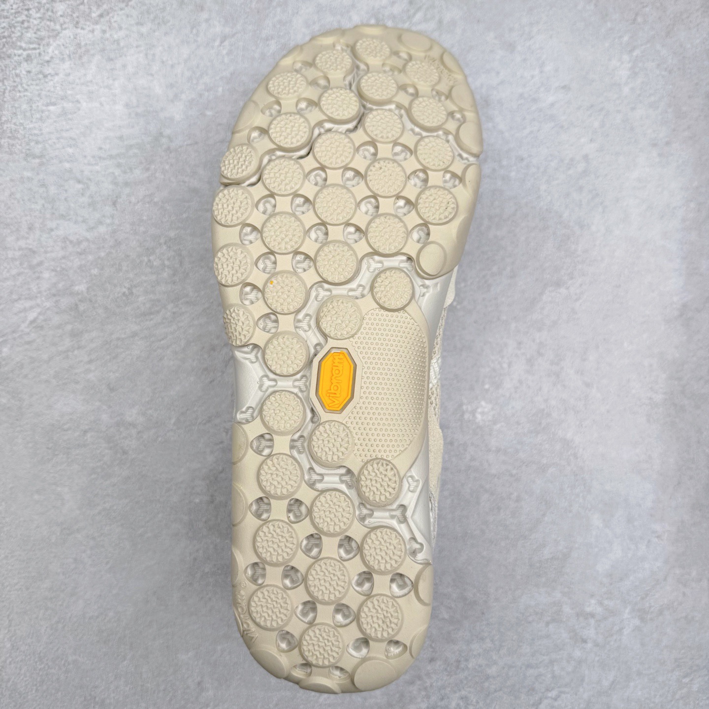 New Balance MT10 NB新百伦薄底赤足鞋减震防滑透气低帮休闲跑步鞋 尺码：36 37 37
