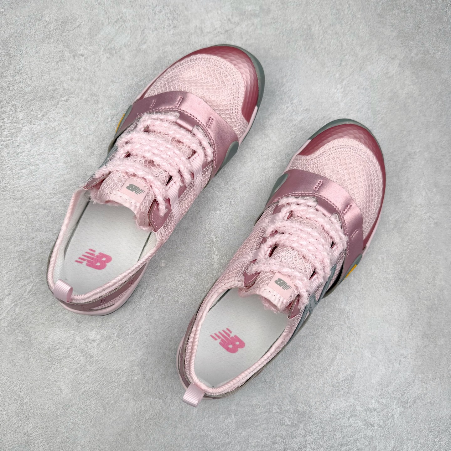 New Balance MT10 NB新百伦薄底赤足鞋减震防滑透气低帮休闲跑步鞋 尺码：36 37 37