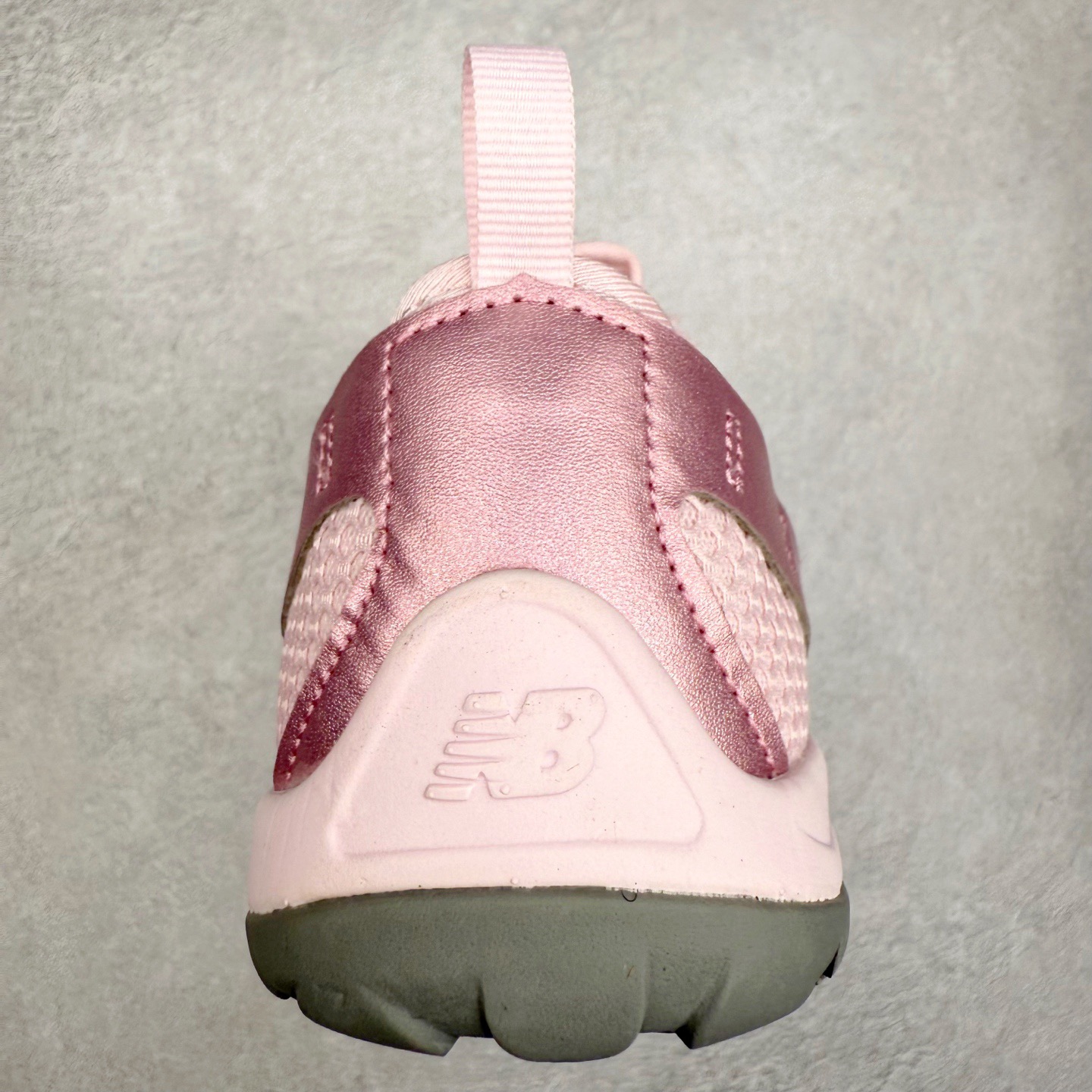 New Balance MT10 NB新百伦薄底赤足鞋减震防滑透气低帮休闲跑步鞋 尺码：36 37 37