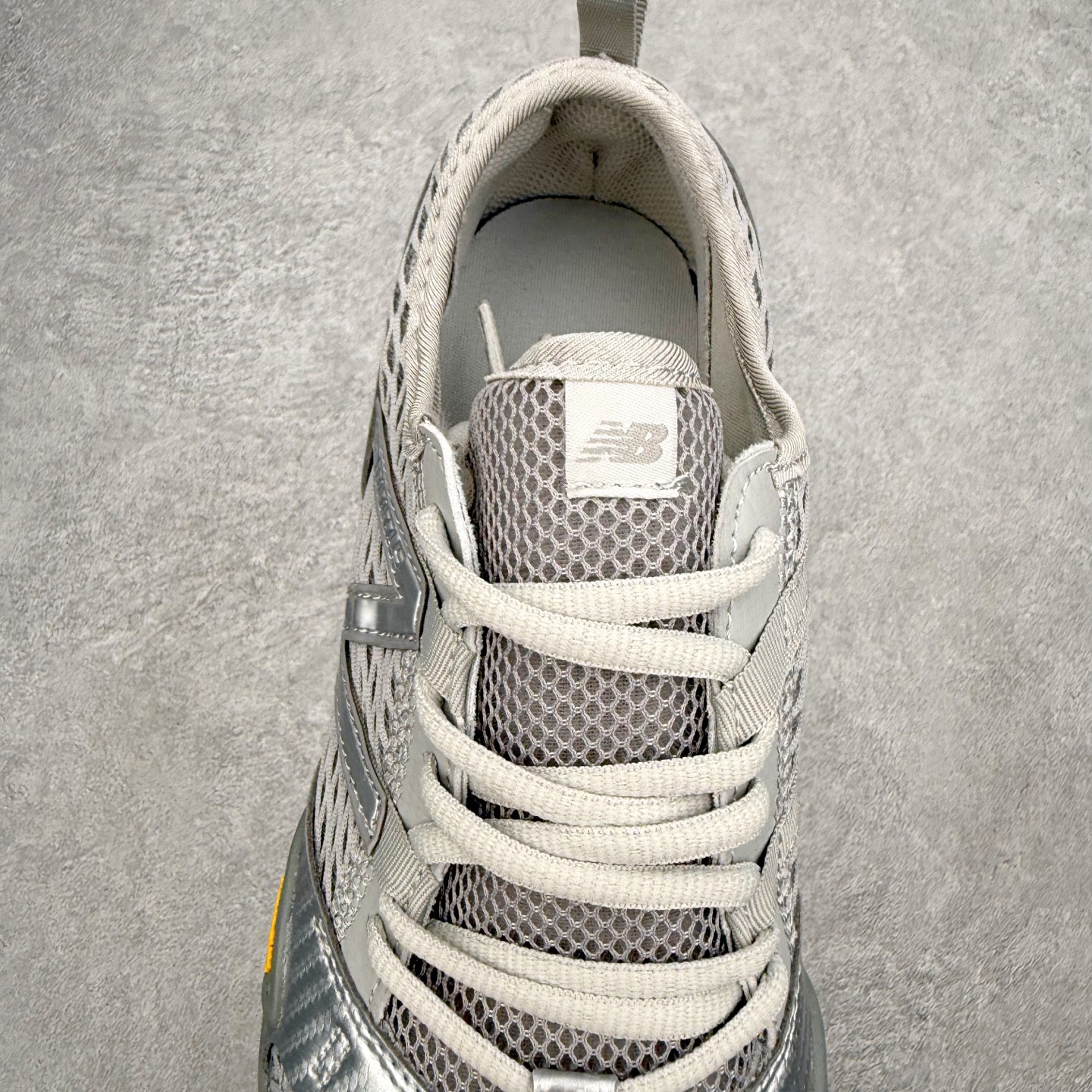 New Balance MT10 NB新百伦薄底赤足鞋减震防滑透气低帮休闲跑步鞋 尺码：36 37 37