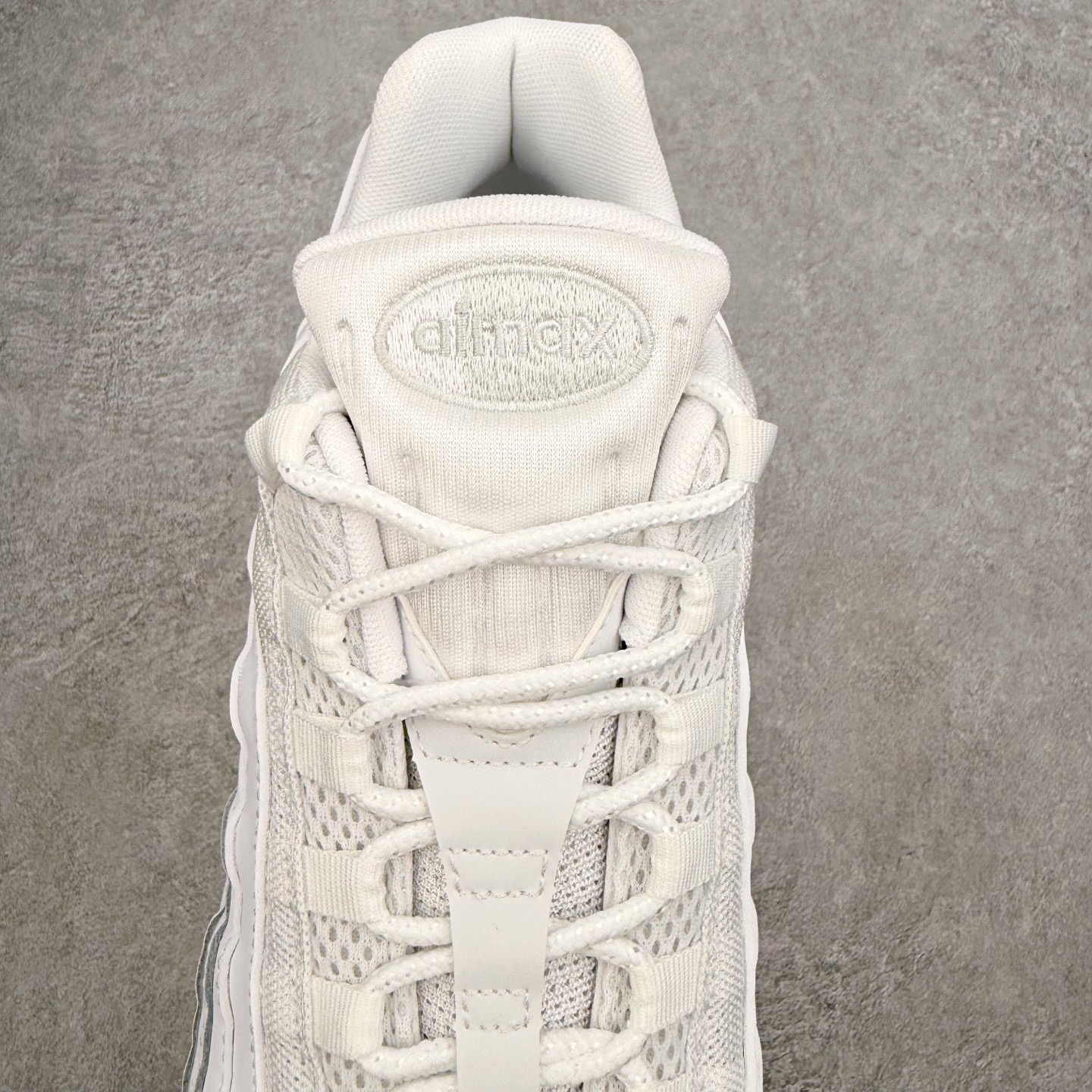 NK Air Max 95 复古减震气垫跑鞋 HM8755-100 经典重温 外单专供大厂出品 品质稳定