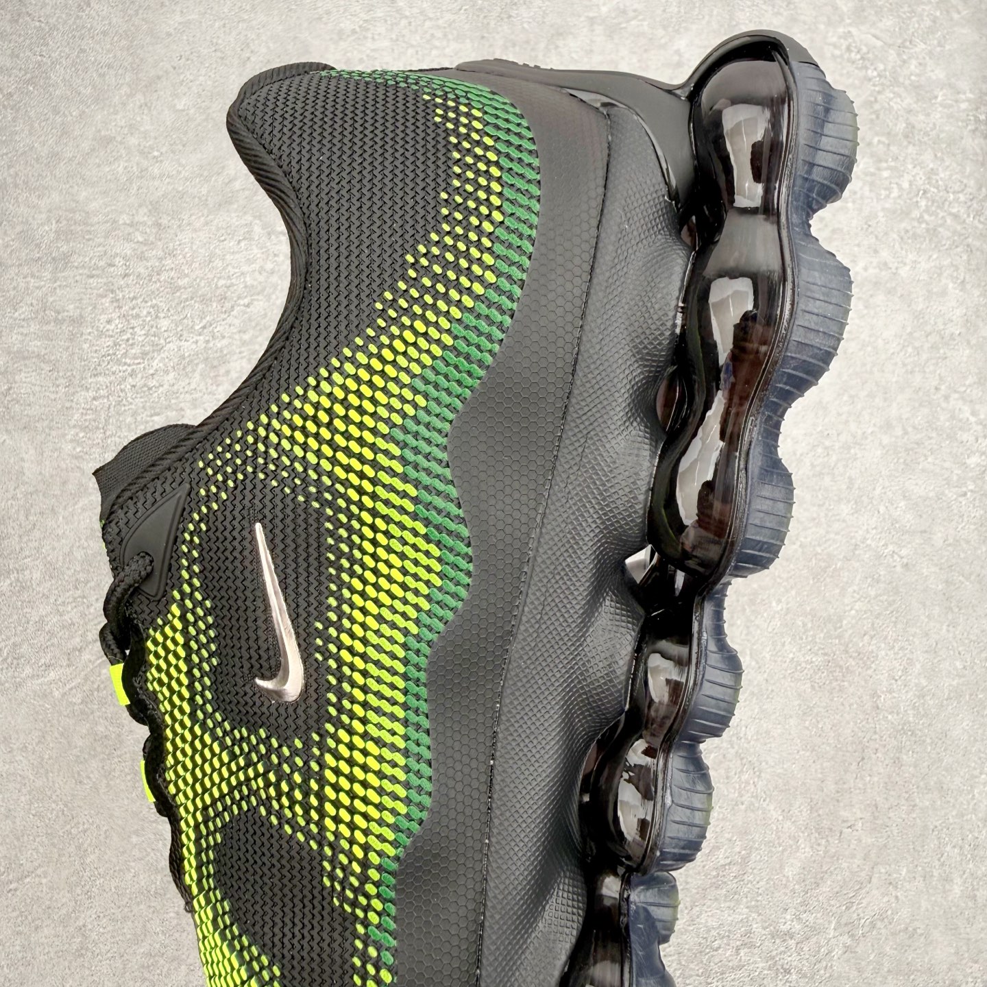 ＃VT NK AIR LIQUID MAX 2026S 毒箭蛙新款气垫跑步鞋 IQ7634-001 Li