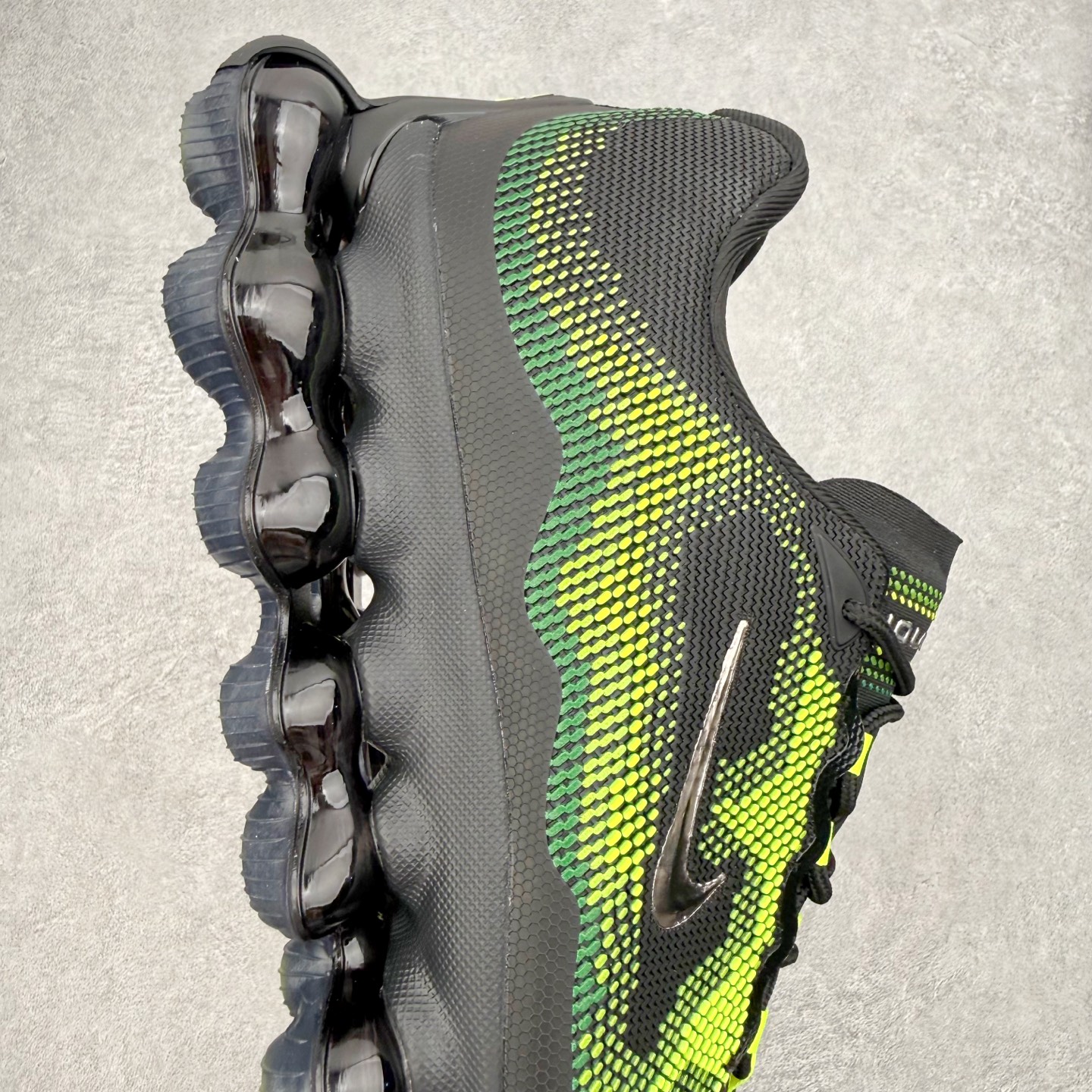 ＃VT NK AIR LIQUID MAX 2026S 毒箭蛙新款气垫跑步鞋 IQ7634-001 Li