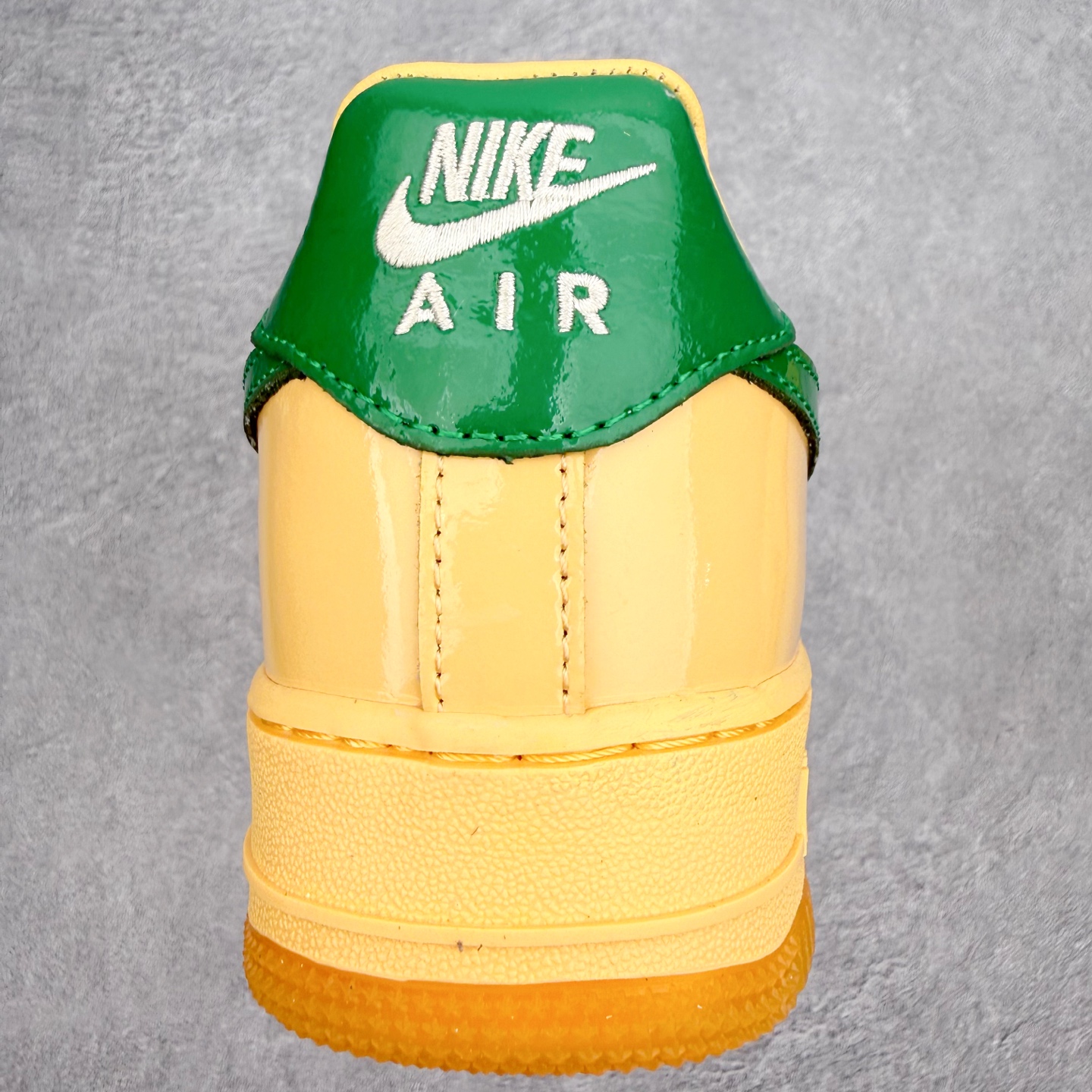 NK Air Force 1´07 Low Patent Pack 空军一号低帮百搭休闲运动板鞋 IO4