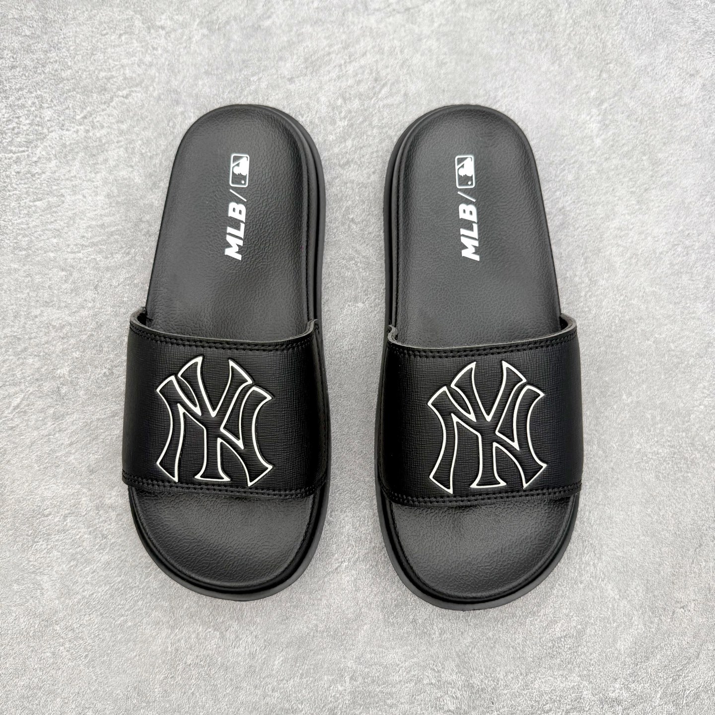 MLB baseball League Slippers 美国榄球洋基队限定字母拖百搭潮流款情侣休闲运动