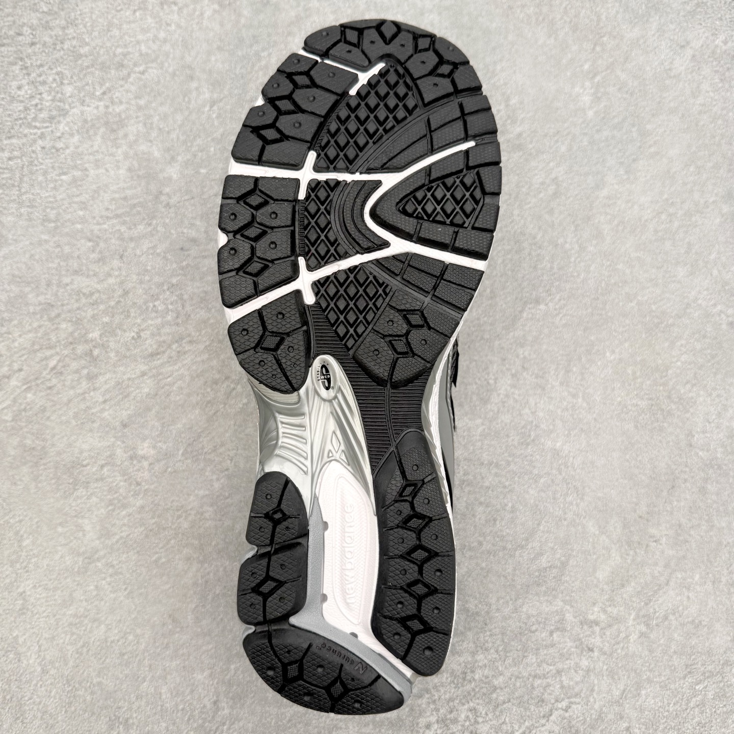 New Balance M1906R NB新百伦系列复古老爹风休闲运动慢跑鞋 日韩出口特供订单 全网最全