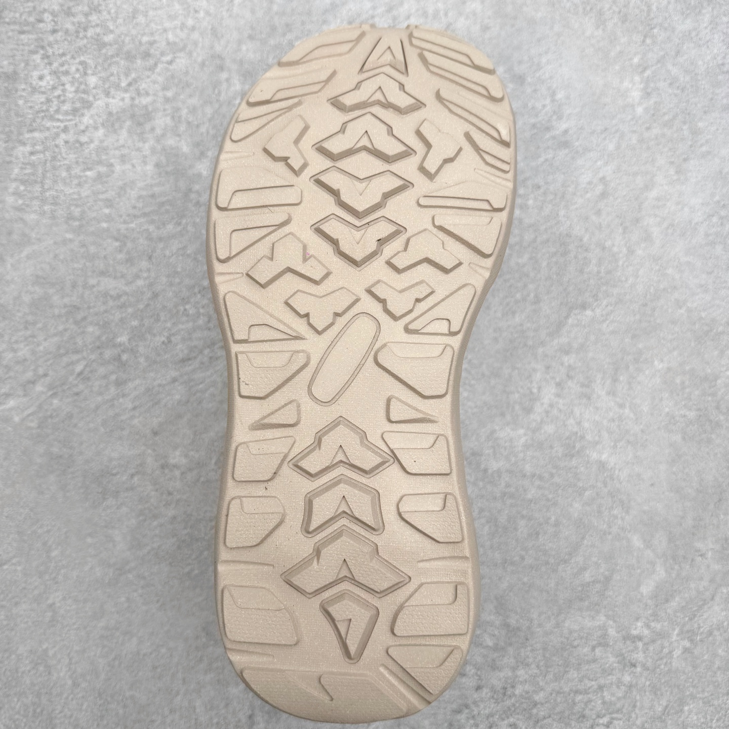 ecco爱步 BIOM LITE W 25秋舒适百搭时尚气质低帮生活休闲鞋凉鞋 ECCO以三大核心特征为