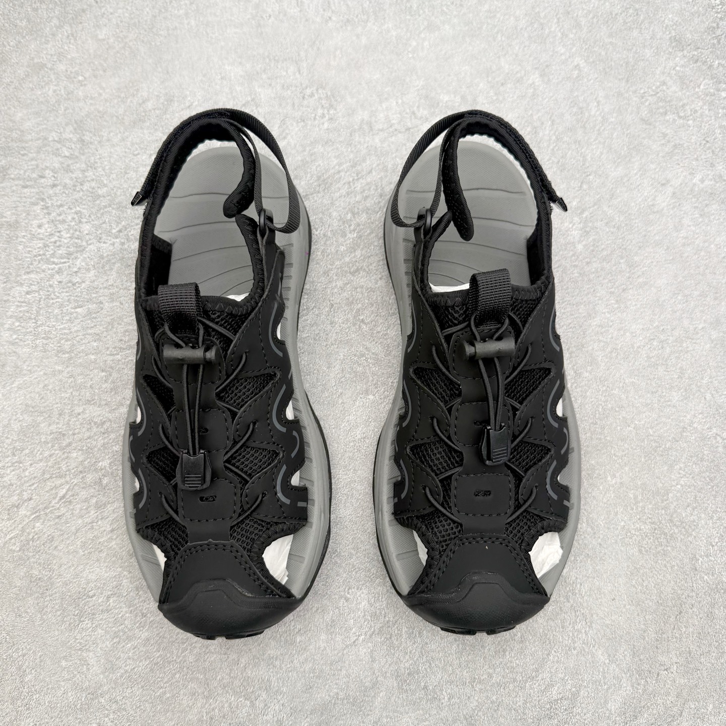 ecco爱步 BIOM LITE W 25秋舒适百搭时尚气质低帮生活休闲鞋凉鞋 ECCO以三大核心特征为