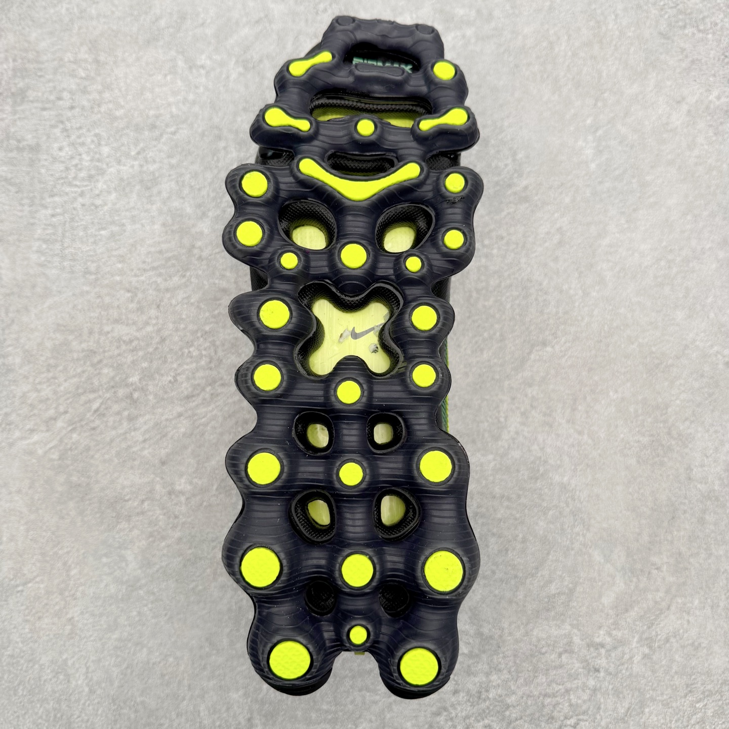 NK AIR LIQUID MAX 2026S 毒箭蛙新款气垫跑步鞋 Liquid Max 传承四十年 