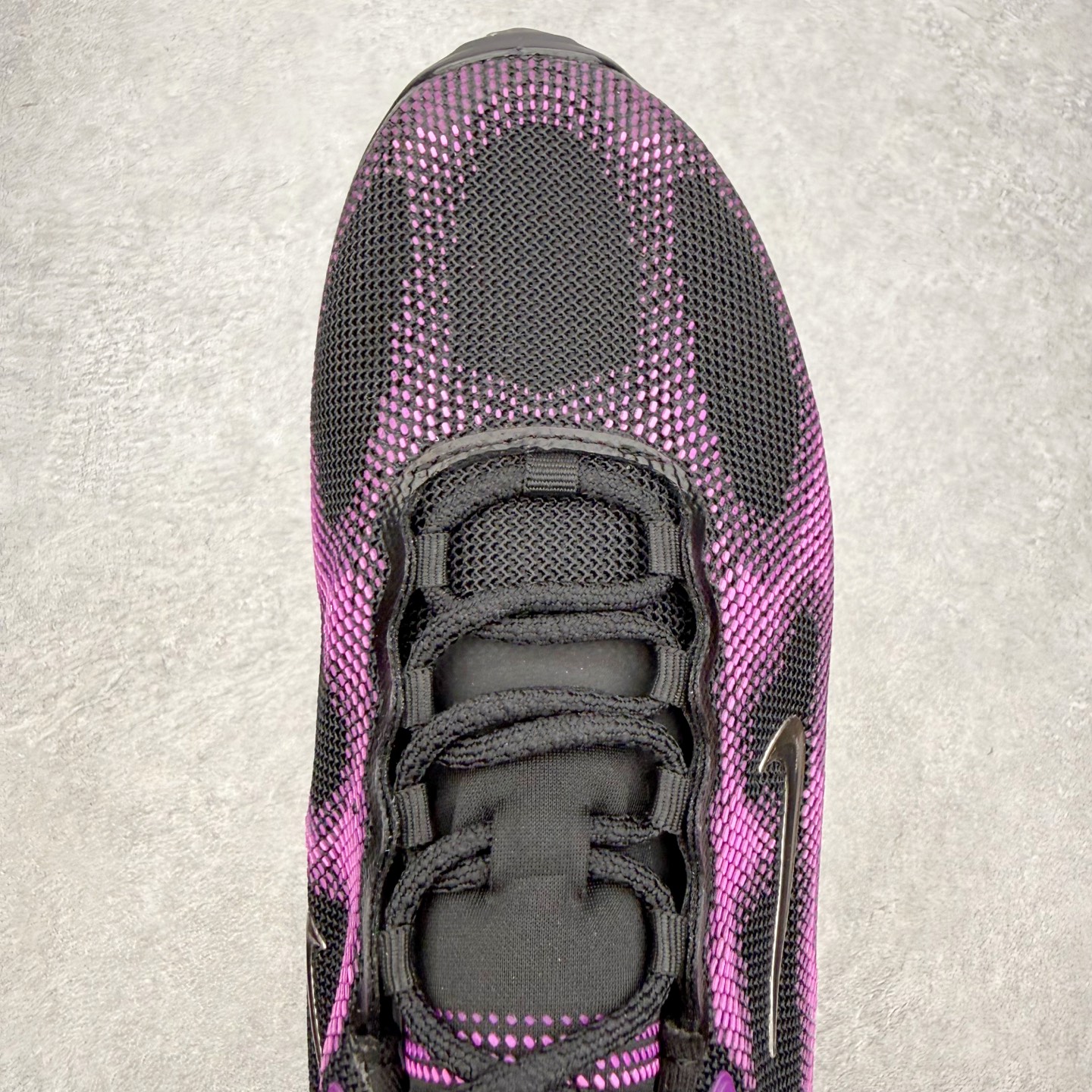 NK AIR LIQUID MAX 2026S 毒箭蛙新款气垫跑步鞋 Liquid Max 传承四十年 