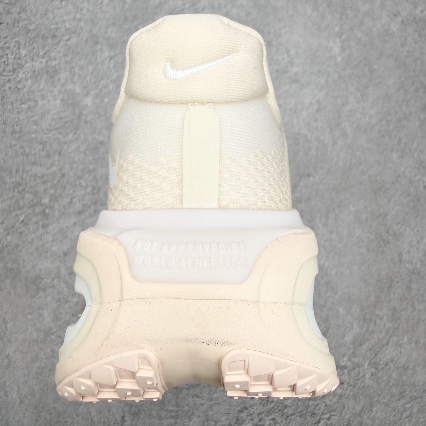＃纯原 NK Vomero Premium 时尚舒适 网布防滑耐磨 低帮跑步鞋 IQ8102-100 实