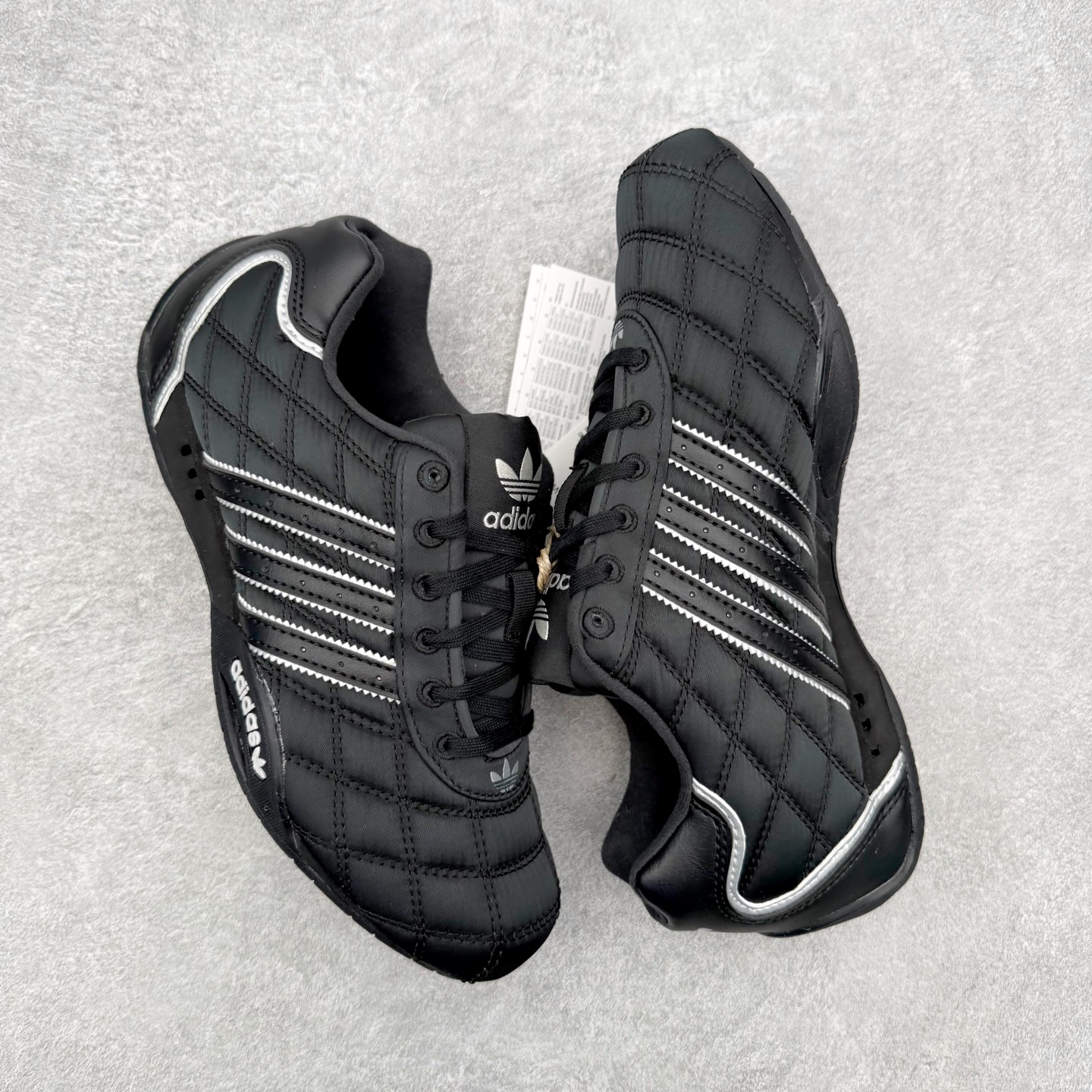＃纯原 AD ADIRACER 2026 运动舒适防滑耐磨包裹性低帮赛车鞋训练鞋 男女同款 JS0286