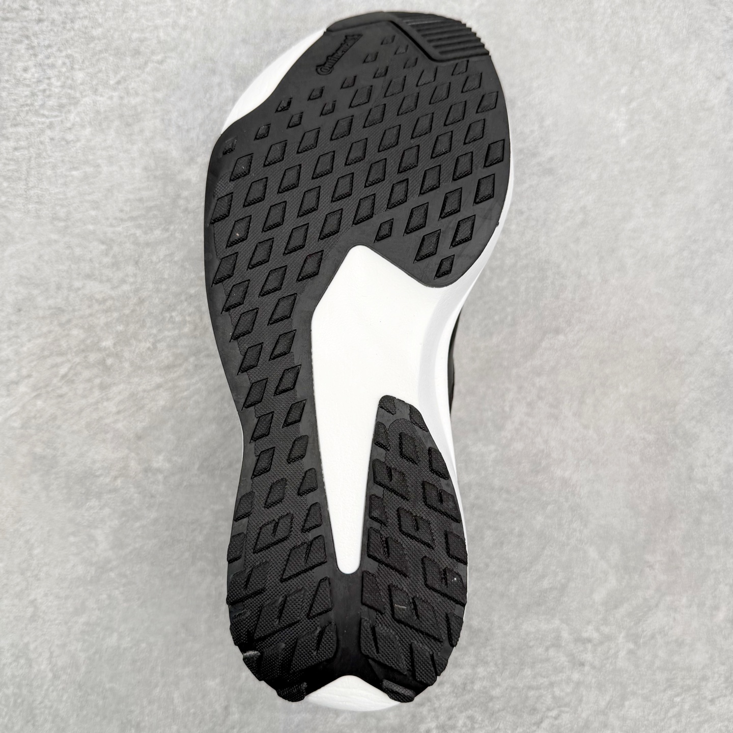 AD Adizero EVO SL ATR M 马拉松竞速专业跑鞋 CELERMESH针织网面非常轻薄 