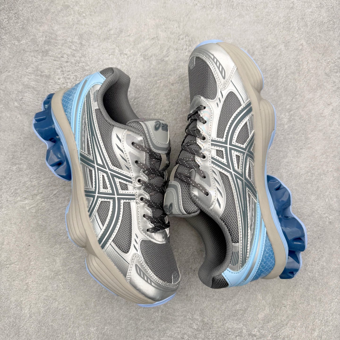 ASICS GEL-KINETIC FLUENT 舒适轻盈支撑回弹低帮休闲城市通勤跑步鞋 男女同款 AS