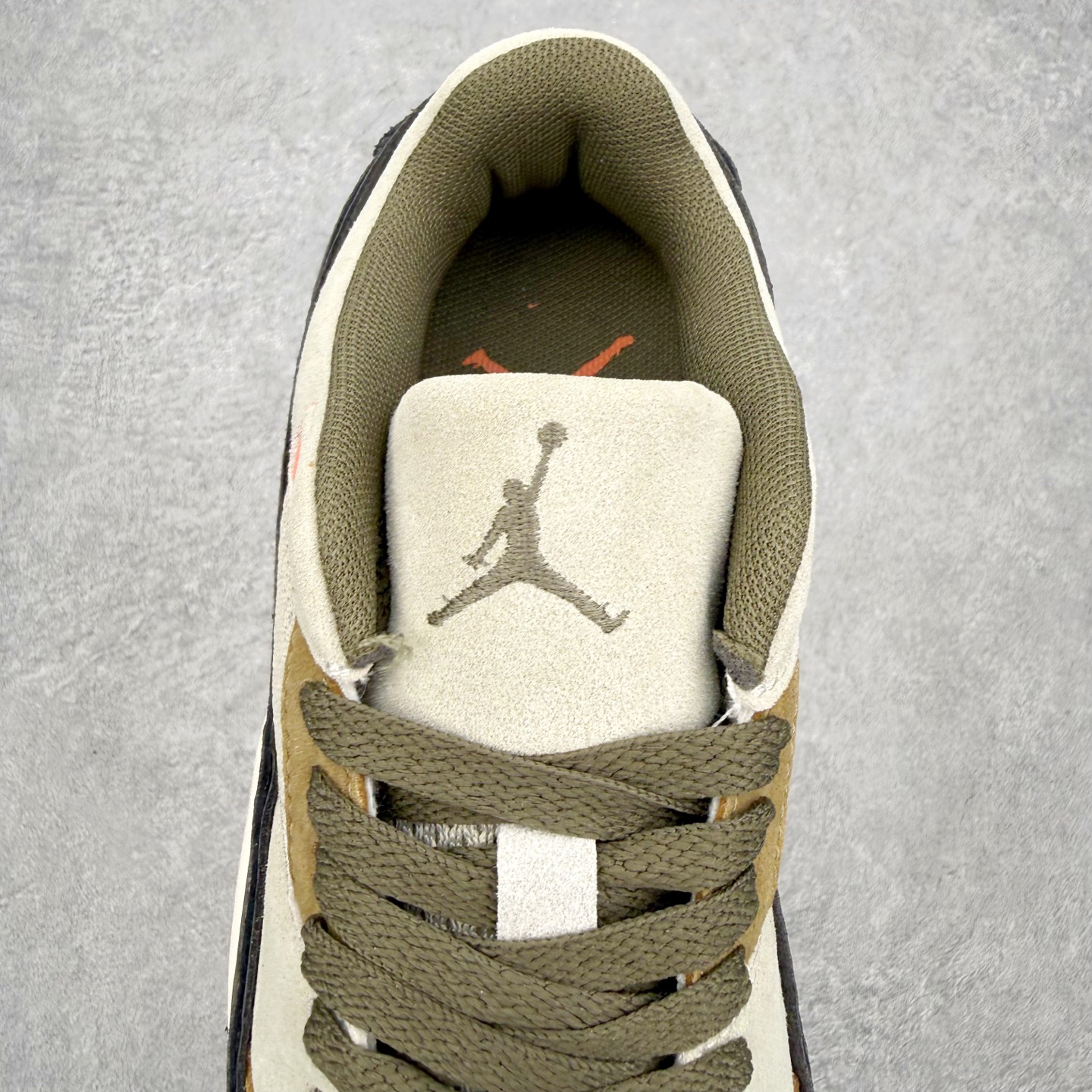 ＃福利特价‼️Air Jordan AJ Flight Court 乔丹低帮复古篮球鞋 设计简约又不失复