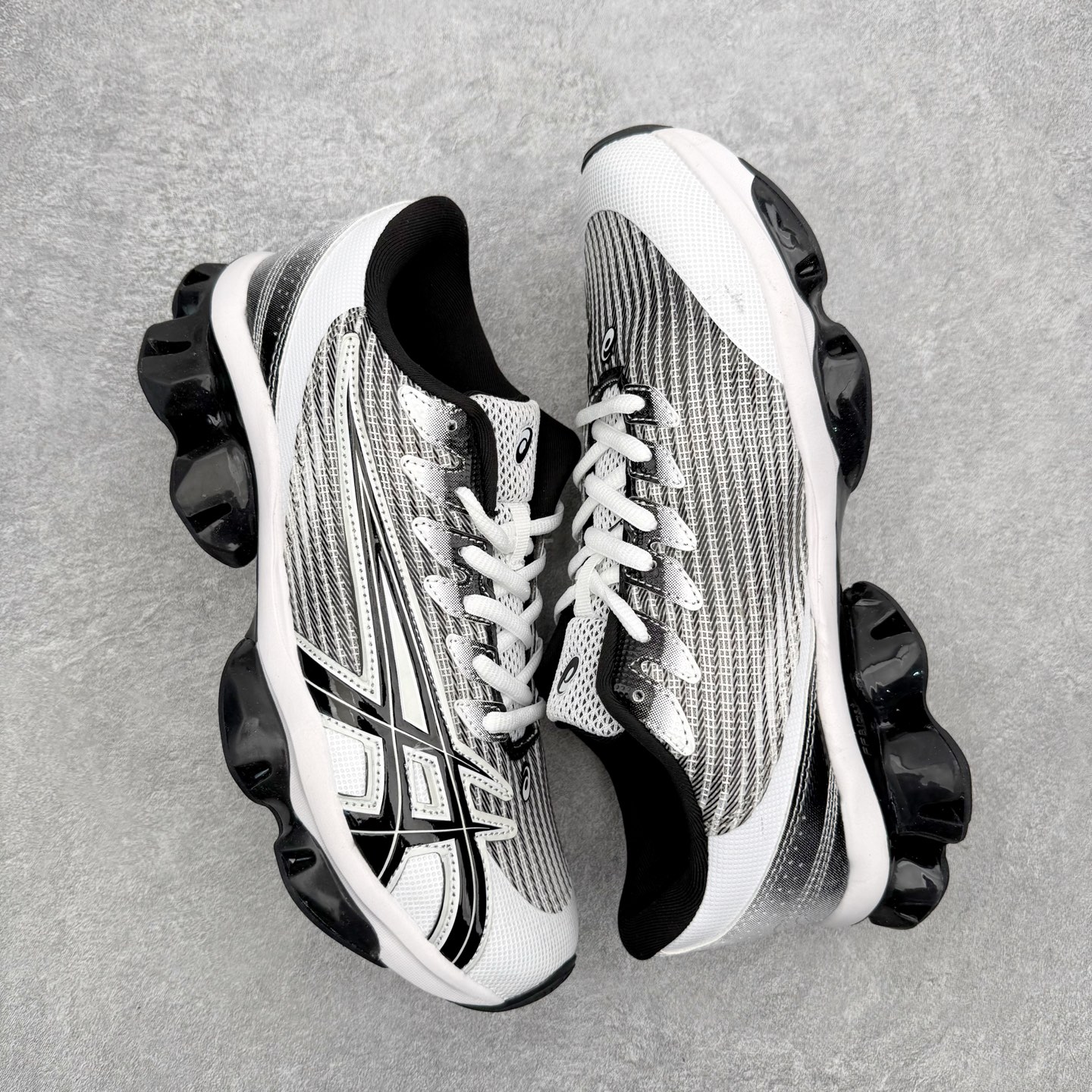 KIKO KOSTADINOV x Asics GEL-Quantum 潮流织物合成革低帮马拉松跑步鞋 